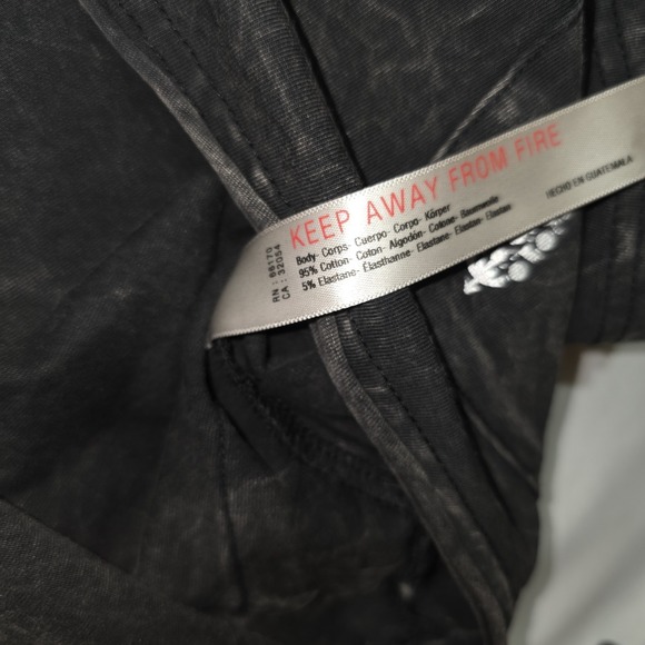 Free People FP Movement Romper Size Small Hot Shot Tee Washed Black Oversized - Picture 13 of 13